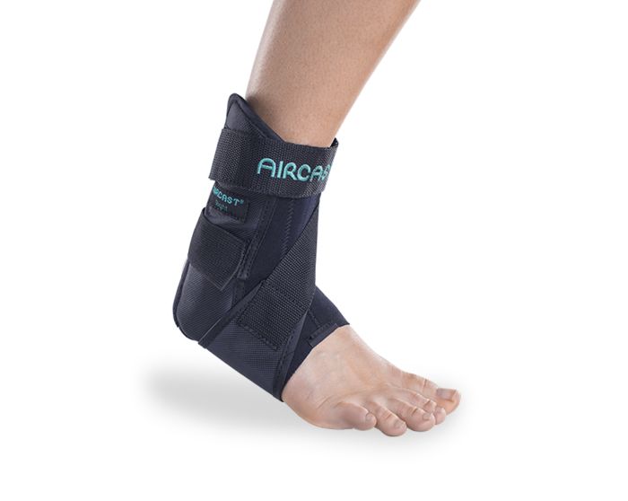 aircast-airsport-ankle-brace-02msr